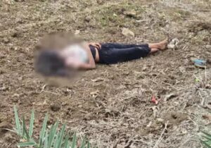 Minor girl murdered : 10वीं की नाबालिग छात्रा की खेत में मिली खून से लथपथ लाश, 
