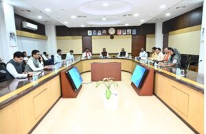 Chhattisgarh Cabinet Decisions : मुख्यमंत्री विष्णुदेव साय की कैबिनेट बैठक हुई खत्म, लिए गए कई बड़े महत्वपूर्ण फैसले...