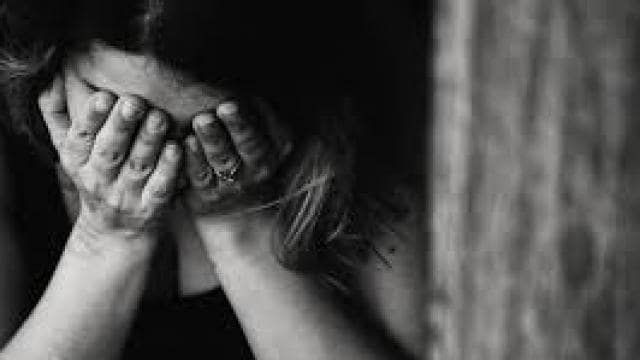 khairagarh crime news : इंसानियत शर्मसार : स्कूली छात्रा को चॉकलेट-आइसक्रीम का लालच 