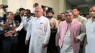 ED Raid Chhattisgarh : भूपेश बघेल के घर ईडी की छापेमारी, बेटे चैतन्य बघेल 