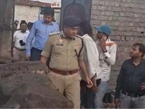 कलेक्टर और एसएसपी भी मौके पर पहुंचे।